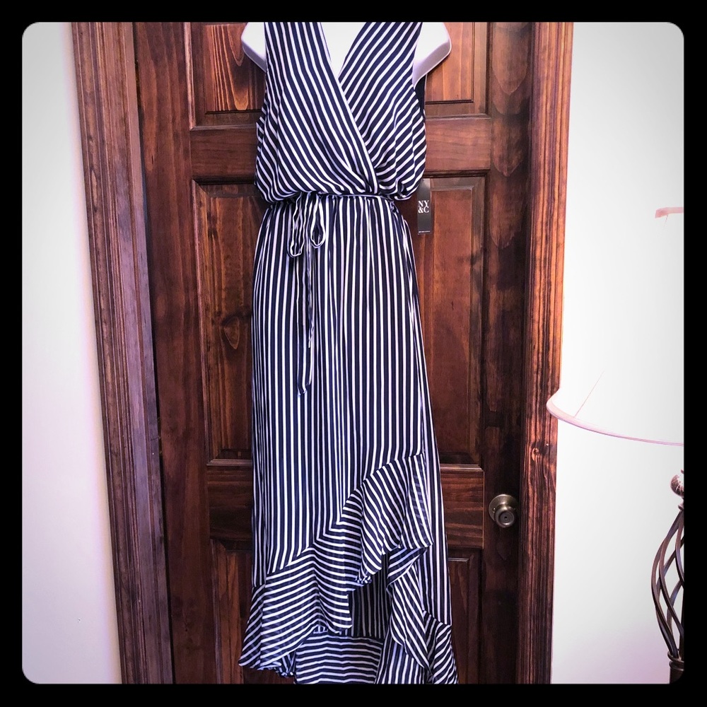 NWT NY&C high low wrap dress, L